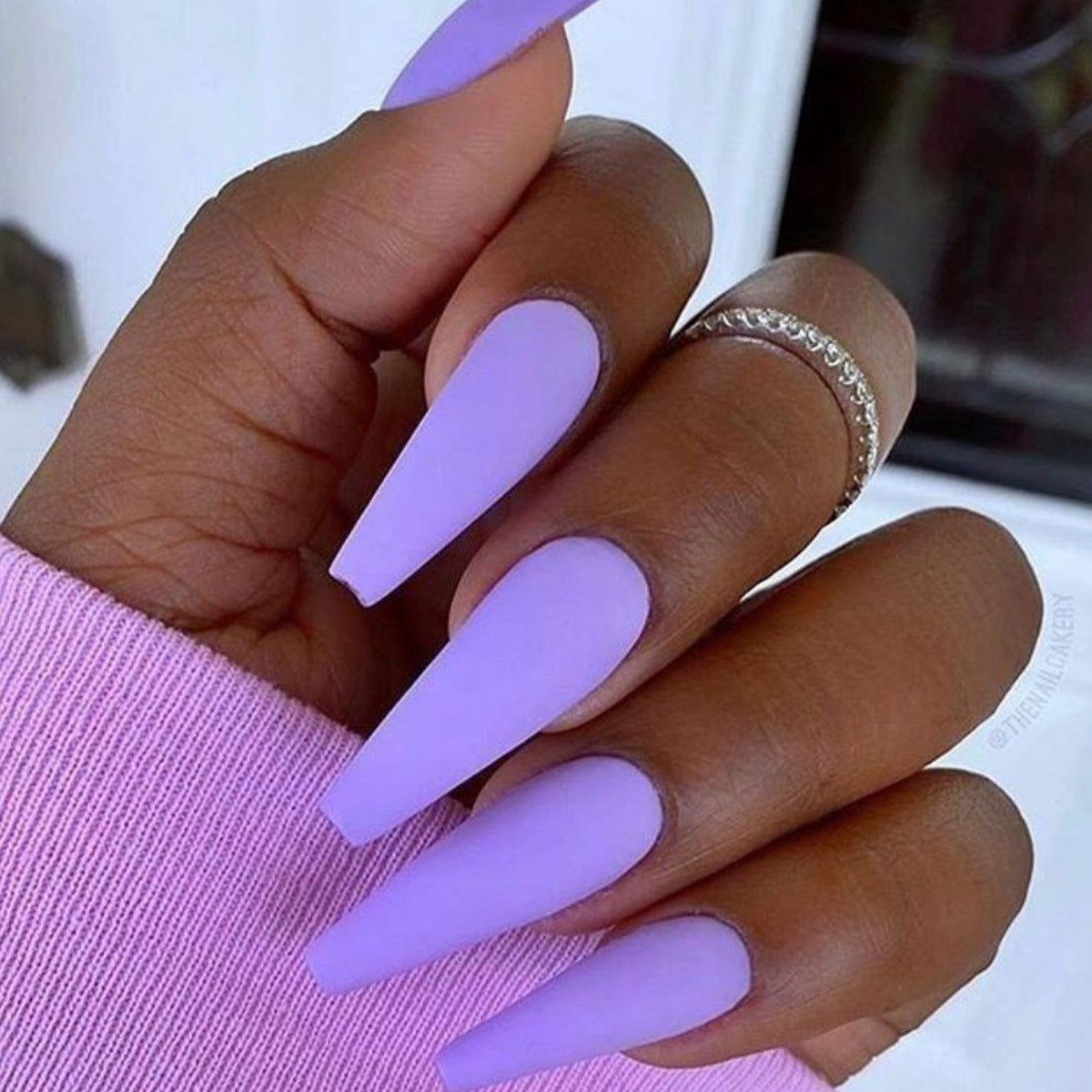 Nails To Wear - River Nile