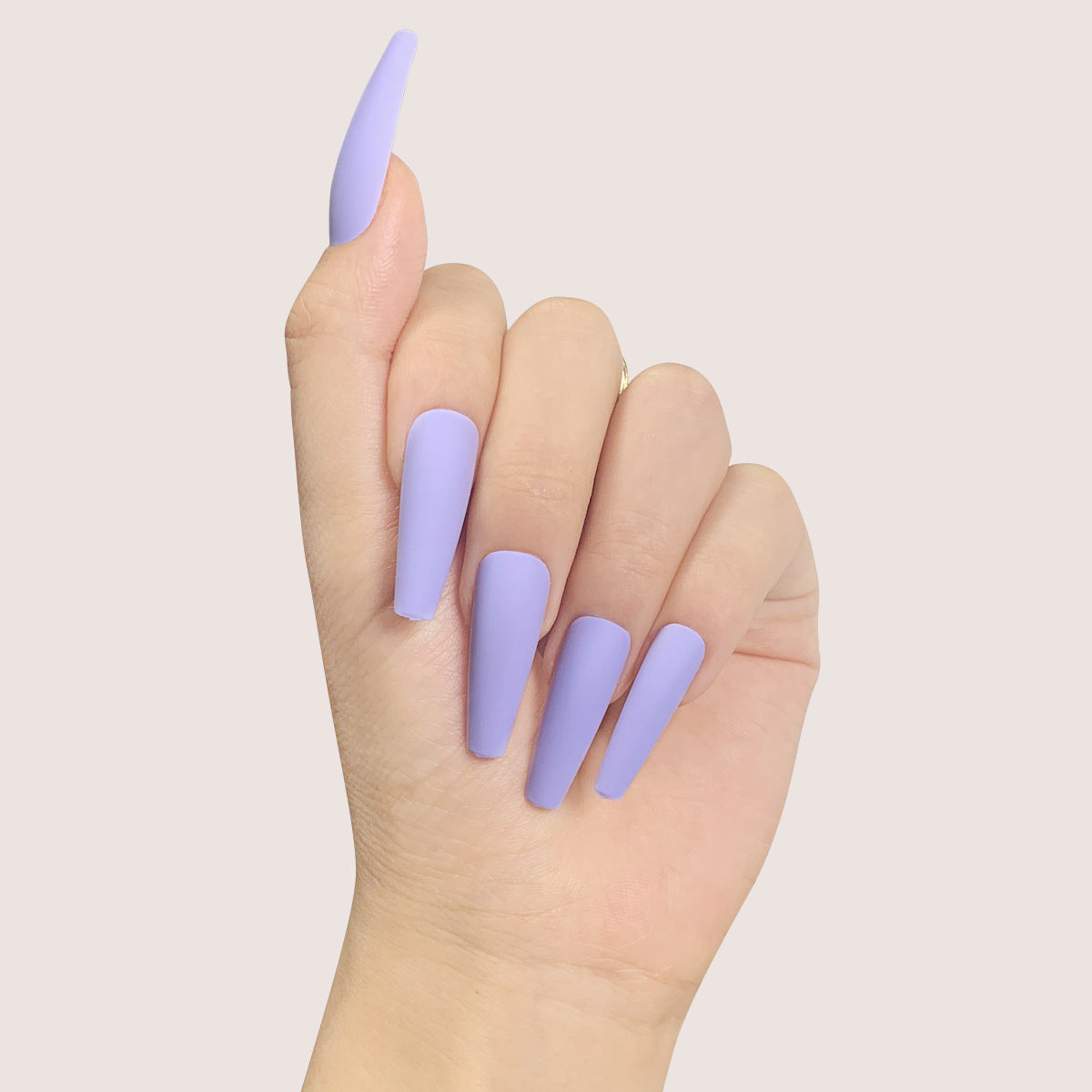 Nails To Wear - River Nile