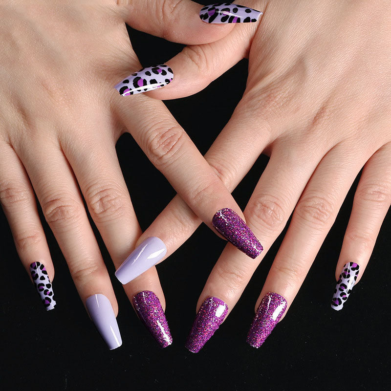 Nails To Wear - River Nile
