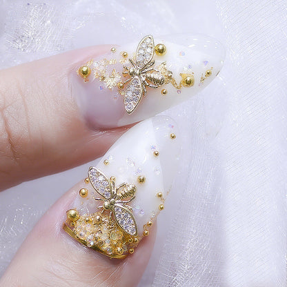 Diamond-studded bee DIY accessories - River Nile