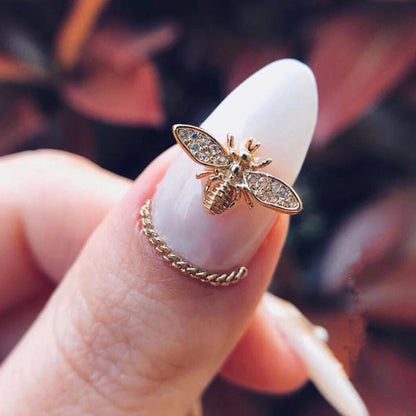 Diamond-studded bee DIY accessories - River Nile