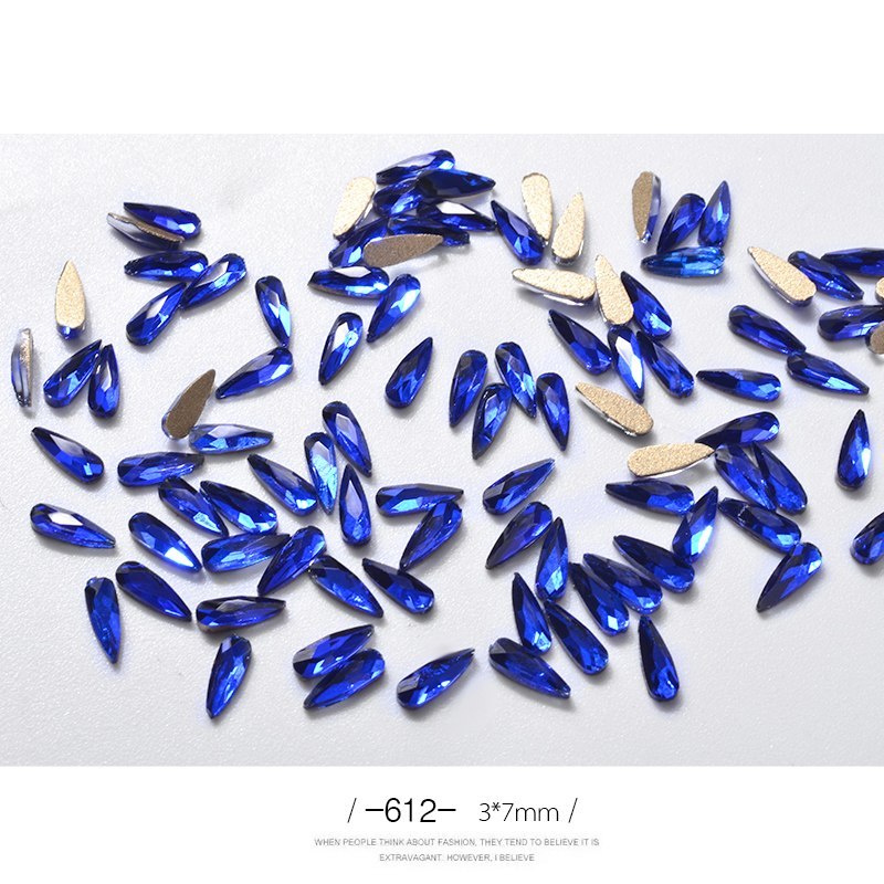 Nail Art Rhinestones Glitter Nail Art - River Nile