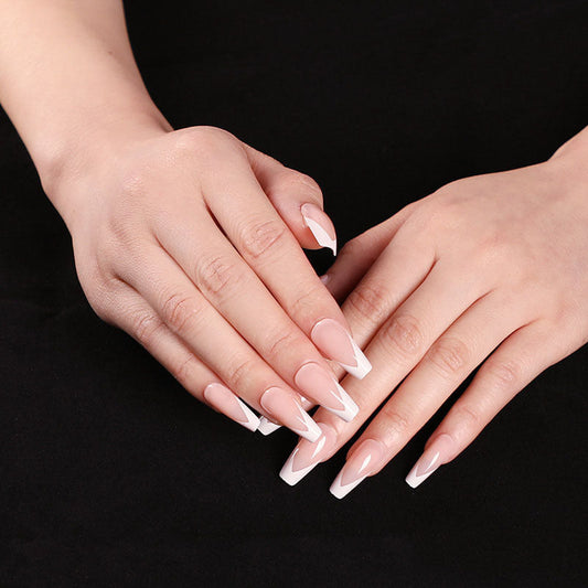 Nails To Wear - River Nile