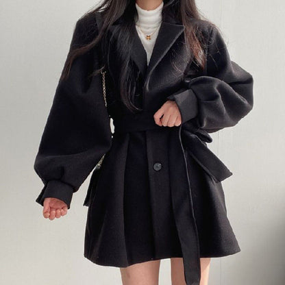 Retro Tailored Coat with Tie at Collar, Waist-Slimming Sleeve, and Puff Sleeve - River Nile
